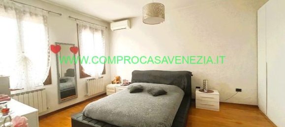 Villa de 6 habitaciónes en Venice, Italy No. 237431 47