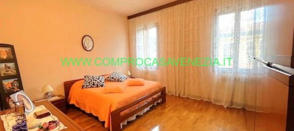 Villa de 6 habitaciónes en Venice, Italy No. 237431 24