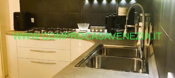 Villa de 6 habitaciónes en Venice, Italy No. 237431 11