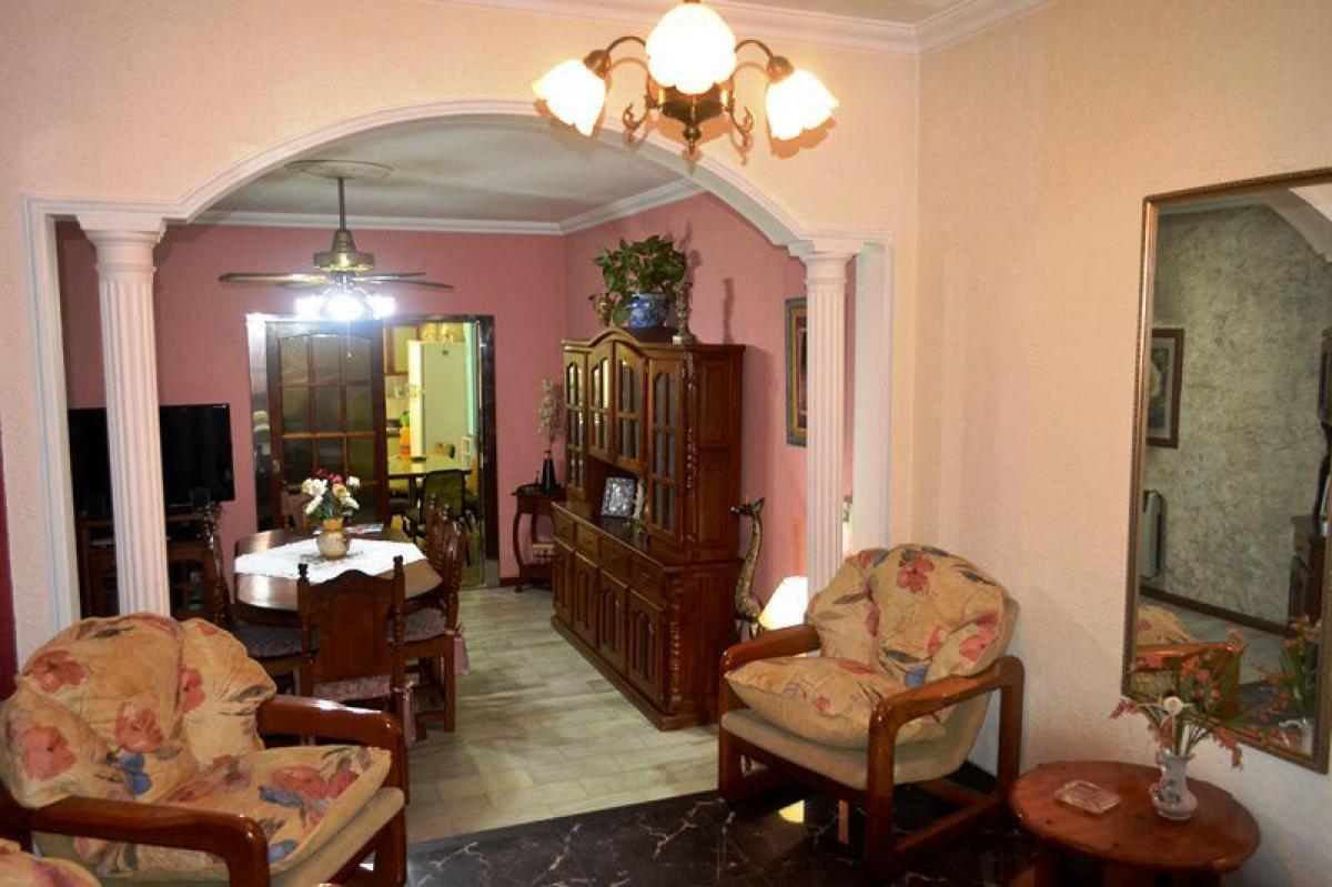 Дом с 4 спальнями в Bermudez, Аргентина № 224