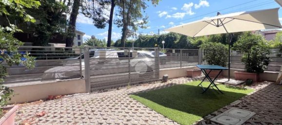 Studio in Rimini, Italy No. 274928 2