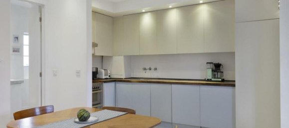 1 bedroom Apartment in London, United Kingdom No. 3598 8