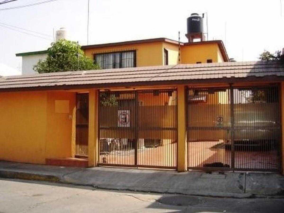 3 bedrooms House in Ciudad Lopez Mateos, Mexico No. 225219