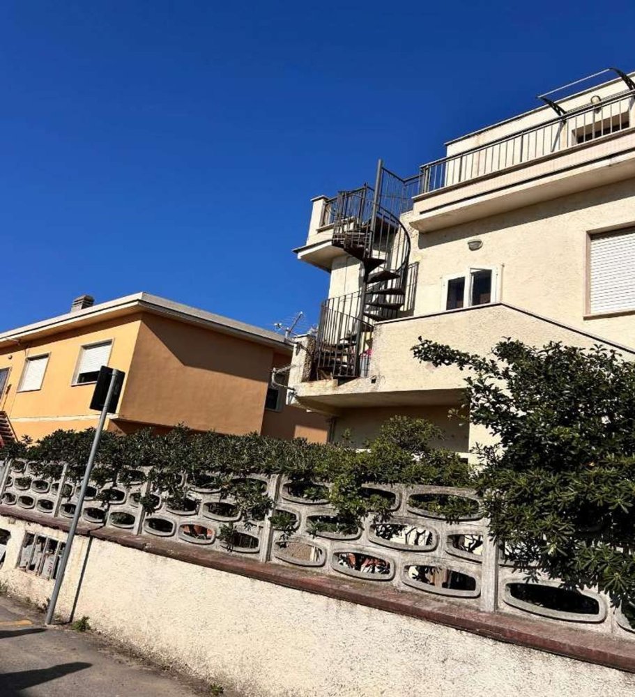 3 bedrooms Apartment in Fiumicino, Italy No. 376840