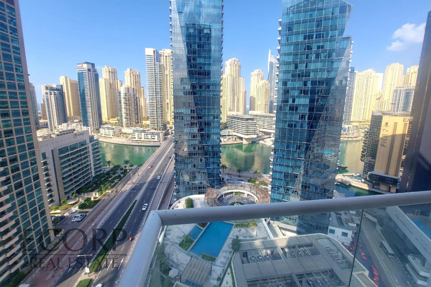2 bedrooms Apartment in Dubai Marina, UAE No. 7374
