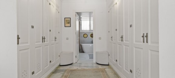 4 bedrooms Townhouse in Marbella, Spain No. 120913 39