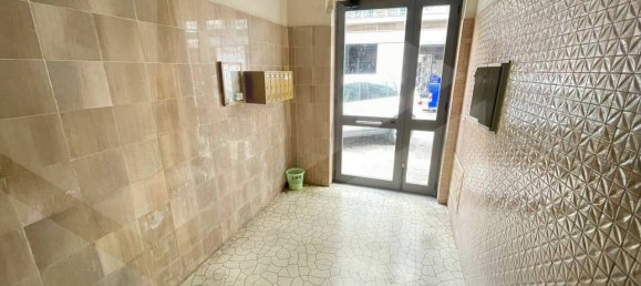 Ático de 3 habitaciónes en Bari, Italy No. 24752 8