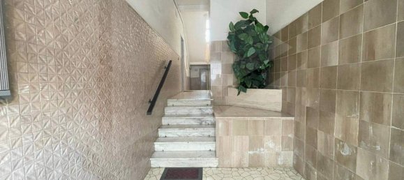 Ático de 3 habitaciónes en Bari, Italy No. 24752 4