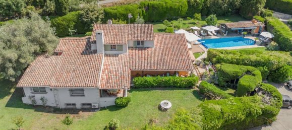 5 bedrooms Villa in Mougins, France No. 1565 2