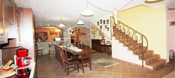  بناية في Pontirolo Nuovo, Italy 700متر مربع رقم 52414 44