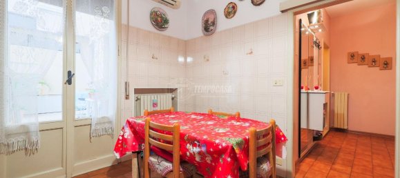 5-salle Appartement à Bologna, Italy No. 2439 6