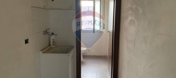 90m² Commercial property in Camporotondo Etneo, Italy No. 55182 13
