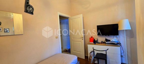 4 bedrooms Apartment in Naples, Italy No. 330166 12