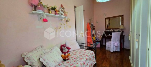 4 bedrooms Apartment in Naples, Italy No. 330166 22