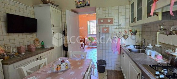 4 bedrooms Apartment in Naples, Italy No. 330166 16