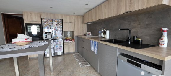 5 Schlafzimmer Haus in Thil, France, Nr. 327594 4