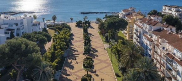 3 bedrooms Penthouse in Marbella, Spain No. 107546 4