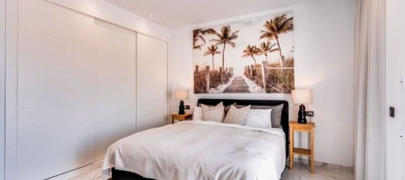 3 bedrooms Penthouse in Marbella, Spain No. 107546 17