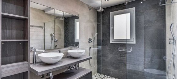 3 bedrooms Penthouse in Marbella, Spain No. 107546 23