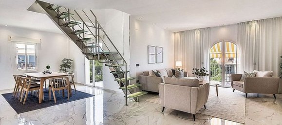 3 bedrooms Penthouse in Marbella, Spain No. 107546 5