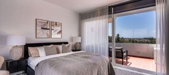 3 bedrooms Penthouse in Marbella, Spain No. 107546 7