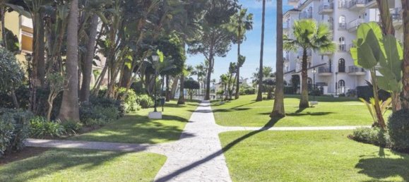 3 bedrooms Penthouse in Marbella, Spain No. 107546 12