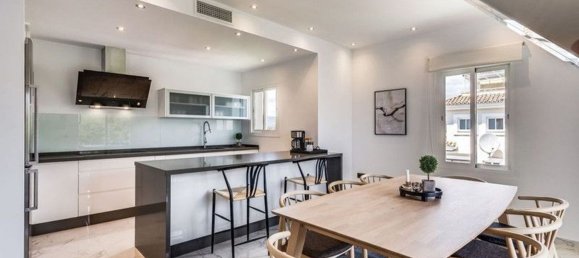 3 bedrooms Penthouse in Marbella, Spain No. 107546 14