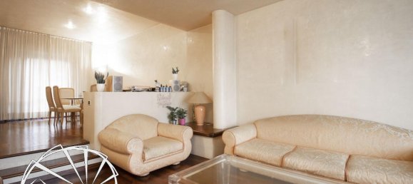 4 rooms House in Prato, Italy No. 19267 3