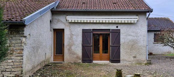 5 bedrooms House in Gillancourt, France No. 231023 6
