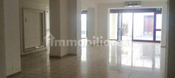 3 rooms Commercial property in Terni, Italy No. 310494 11