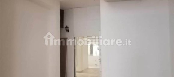 3 rooms Commercial property in Terni, Italy No. 310494 13