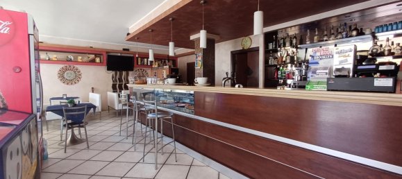 Gewerbliche Immobilie in Capaccio Paestum, Italy 150m², Nr. 31044 9