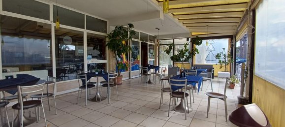 Gewerbliche Immobilie in Capaccio Paestum, Italy 150m², Nr. 31044 4