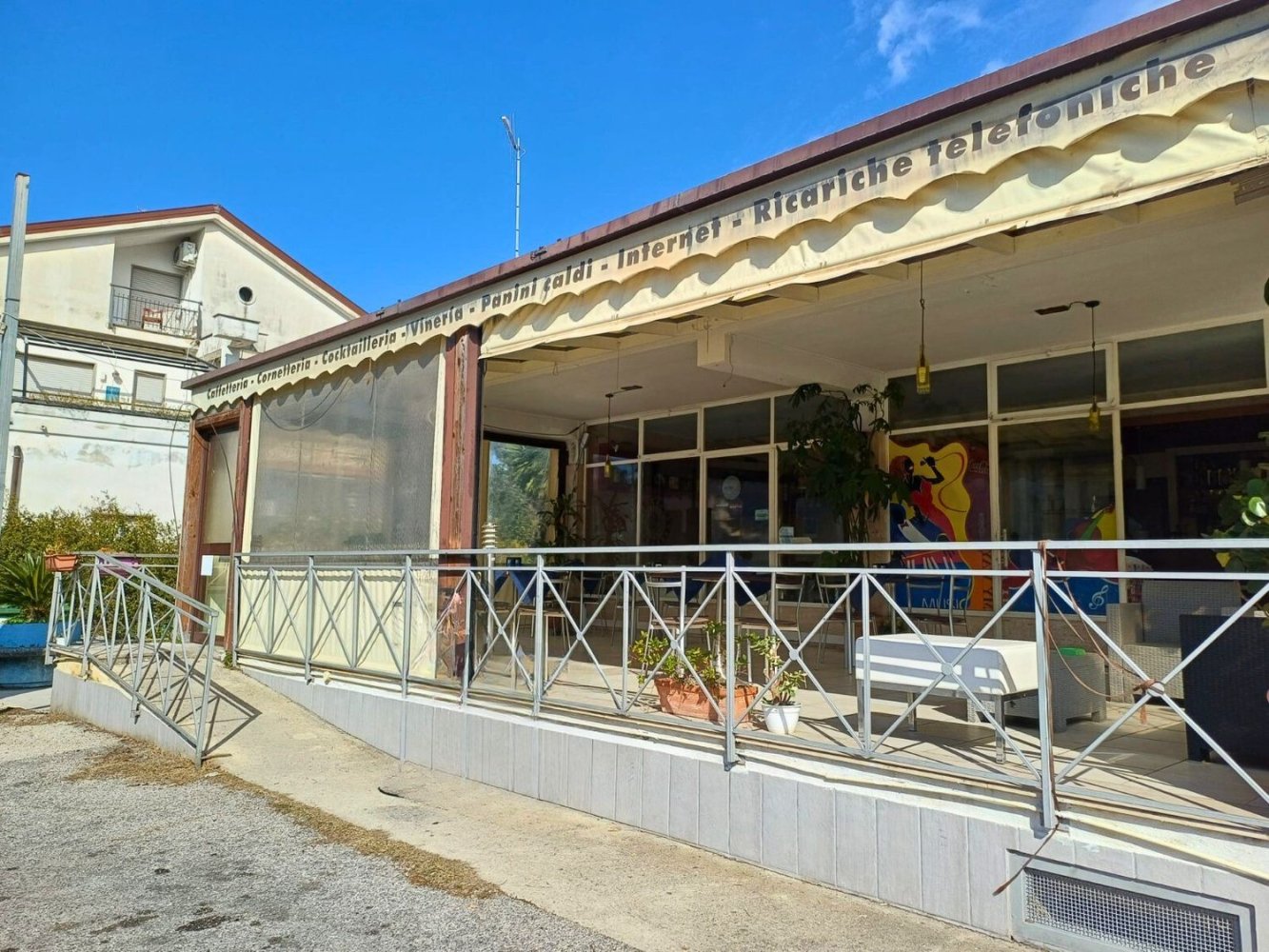 Gewerbliche Immobilie in Capaccio Paestum, Italy 150m², Nr. 31044