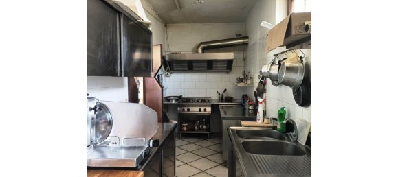 Gewerbliche Immobilie in Capaccio Paestum, Italy 150m², Nr. 31044 17