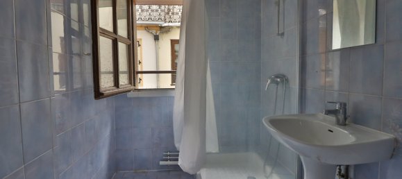 2 Schlafzimmer Wohnung in Troyes, France, Nr. 64748 5