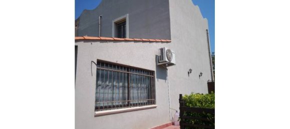 3 bedrooms Villa in Syracuse, Italy No. 253258 8