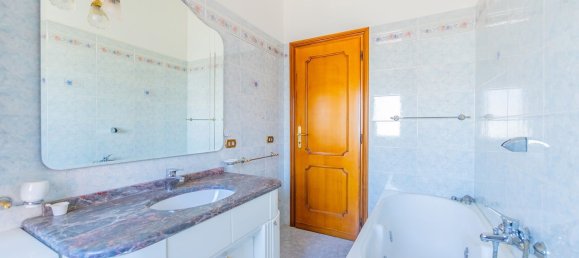 4-Zimmer Wohnung in Rome, Italy, Nr. 202892 5