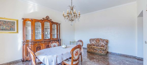 4-Zimmer Wohnung in Rome, Italy, Nr. 202892 2