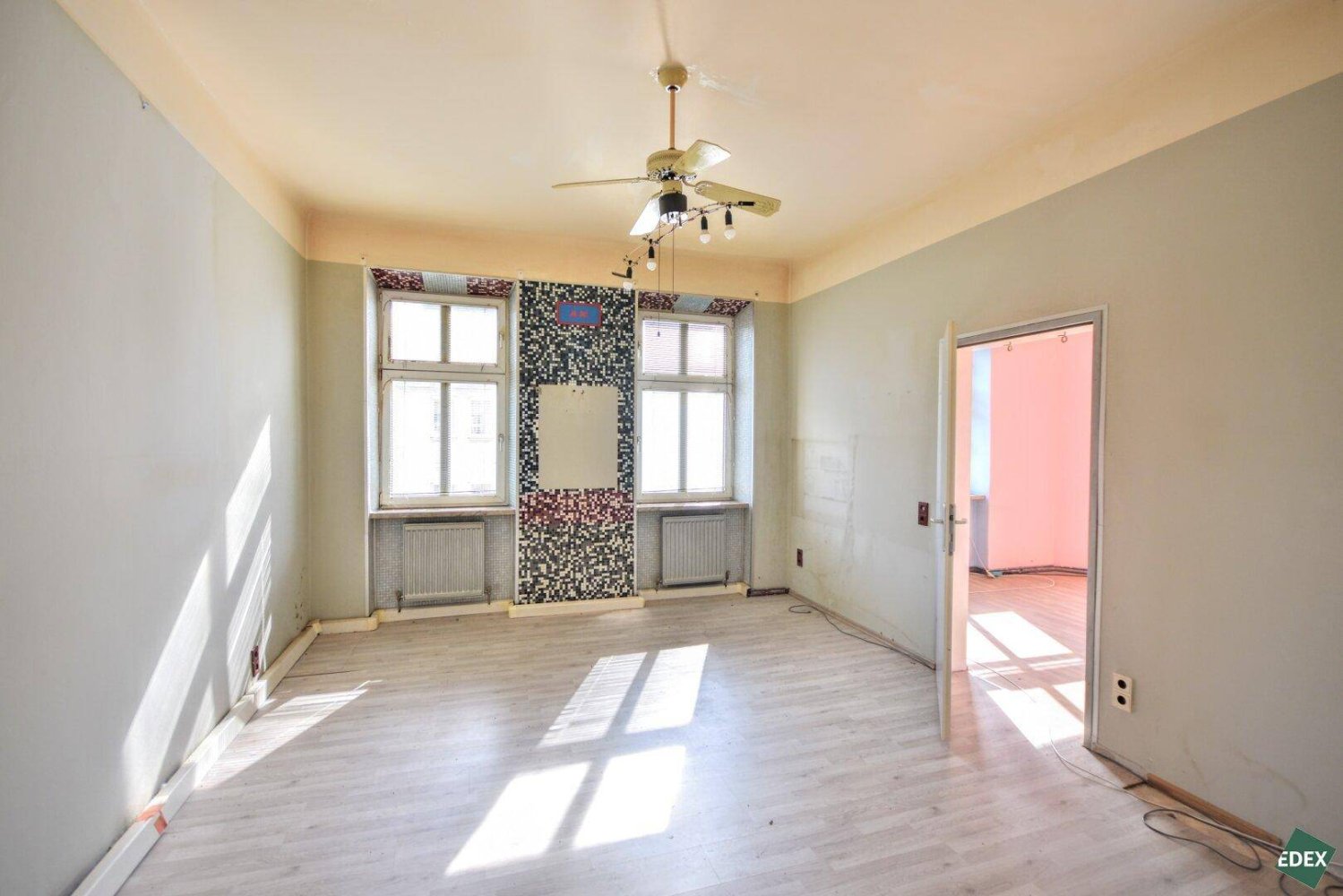 Apartamento de 2 habitaciónes en Favoriten, Austria No. 184878