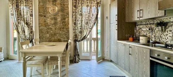 6 rooms House in Lizzano in Belvedere, Italy No. 131458 10