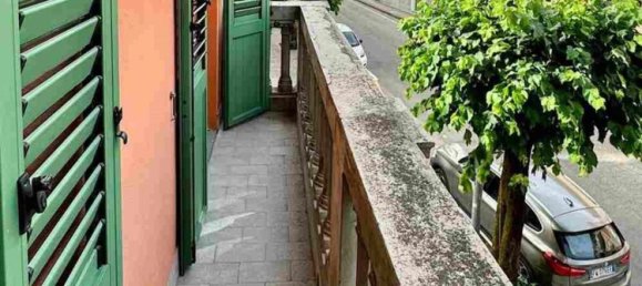 6 rooms House in Lizzano in Belvedere, Italy No. 131458 5