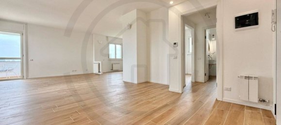 3 bedrooms Penthouse in Segrate, Italy No. 68832 76