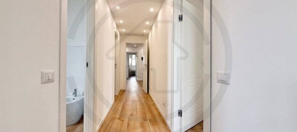 3 bedrooms Penthouse in Segrate, Italy No. 68832 22