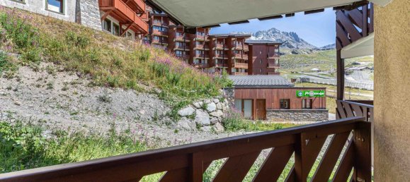 1 bedroom Apartment in Les Belleville, France No. 1158 7