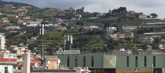 3 rooms Apartment in Sanremo, Italy No. 36955 2