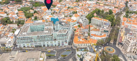 Gewerbliche Immobilie in Funchal, Portugal 235m², Nr. 83463 19