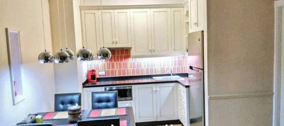 2 bedrooms Condo in Bangkok, Thailand No. 25408 4