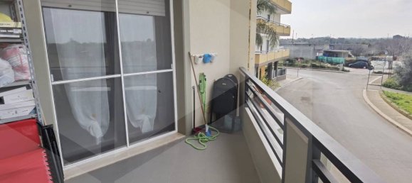 Квартира с 2 комнатами в Битритто, Италия № 22247 15