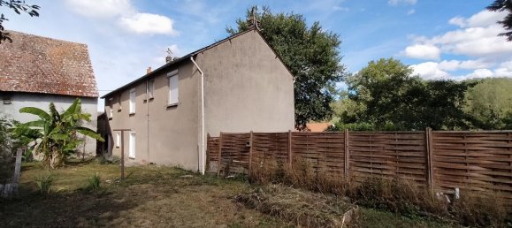 4 غرف نوم منزل في Diou, France رقم 93877 25